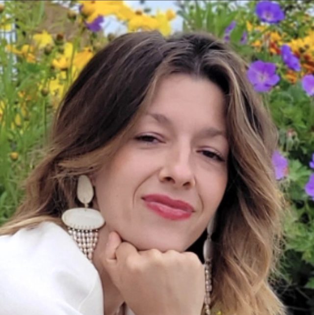https://kalilae.fr/wp-content/uploads/2026/08/Sabine-640x642.jpg
